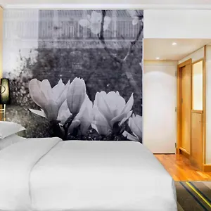 **** מלון Sheraton Brussels Airport בלגיה
